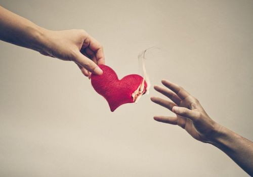 郑州外遇调查取证：﻿婚前的房产离婚时是不是可以分